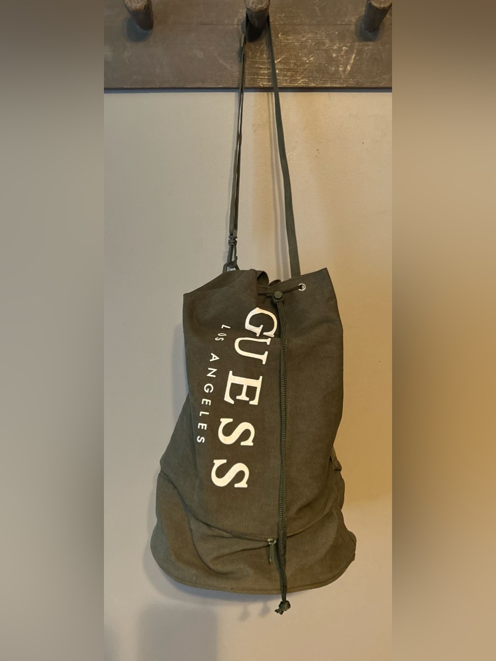Vintage 90s/y2k Guess duffle bag - Picture 2 of 16